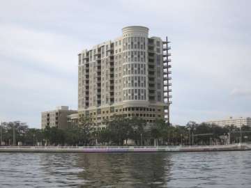 Parkside of One Bayshore